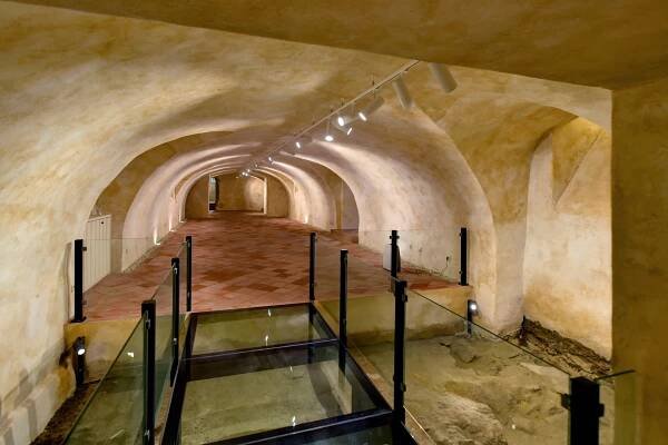 Muzeum Sokolov, stavební úpravy objektu - sklep zámku - odkrytí základů tvrze
