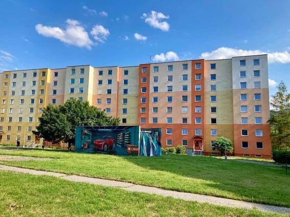 Prosluněný byt 3+1 s lodžií (78,5 m2) Ústí nad Labem - Ústí nad Labem