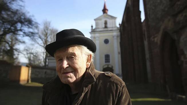 Herec Karel Hlušička (†92): Za války bojoval se zbraní v ruce!