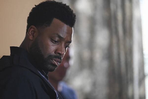 Policie Chicago - Blood Bleeds Blue (S12E02) (2024)