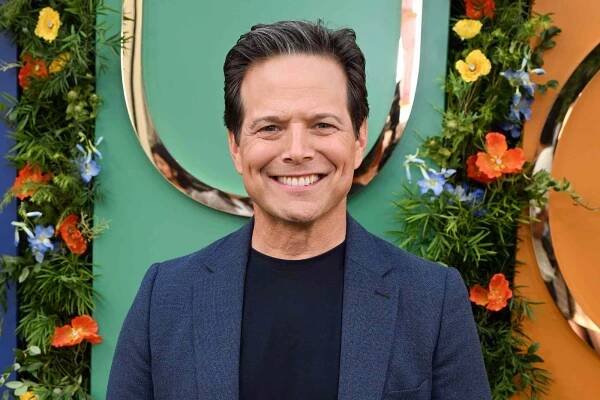  Scott Wolf