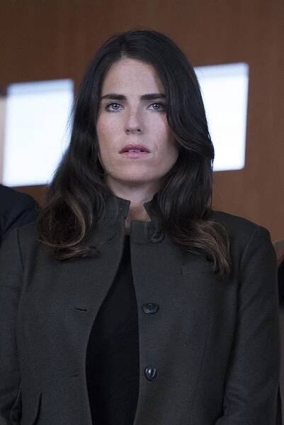 Karla Souza