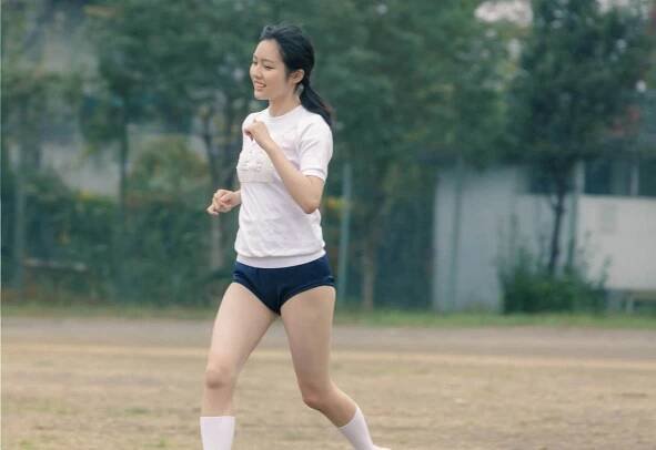 Aku no Hana - Z filmu - Šiori Akita