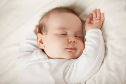 Spánek miminka – kolik hodin by mělo spát?