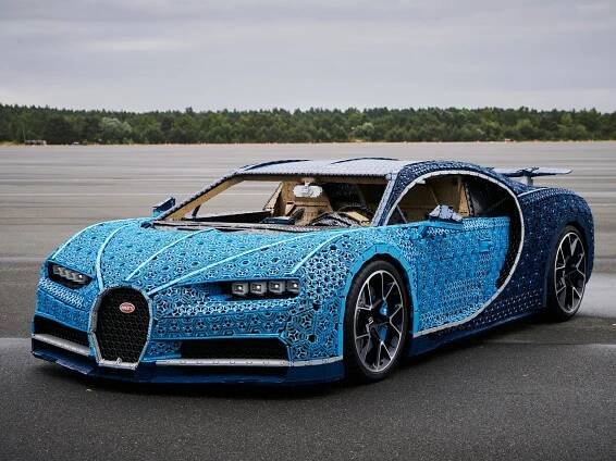 The Lego Bugatti Chiron Goes 18 MPH (and Is Made of Lego)