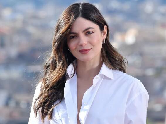 Monica Barbaro reacts to her surprise Oscar nod; 'It's beyond comprehension'