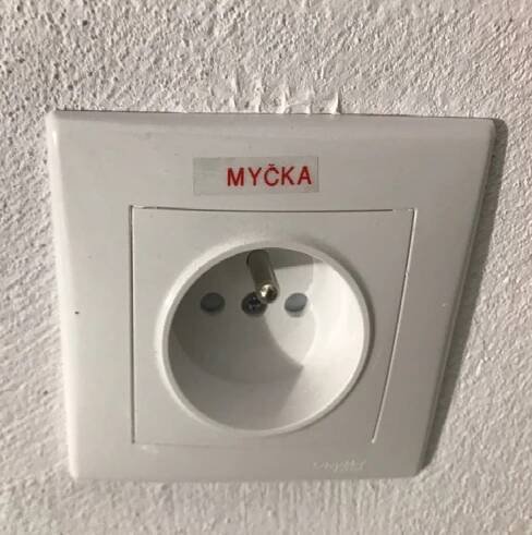 Elektrikář Opava – Kvalitní elektrikářské práce za super ceny v rámci celého Moravskoslezského kraje. Provádíme nové elektroinstalace