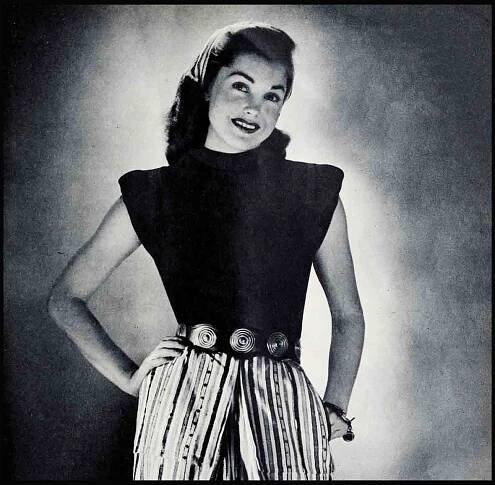 Vintage Paparazzi’s First-Run Fashions - Vintage Paparazzi