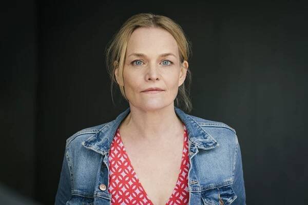 | Julia Blankenburg
