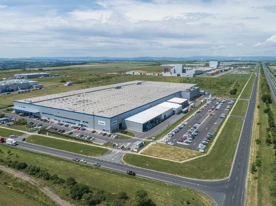 Yanfeng International Automotive Technology Czechia s.r.o. - Průmyslová zóna Triangle