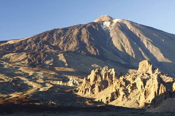 Pohled na vrchol Teide, což je nejvyšší hora Španělska - Dřevostavitel.cz