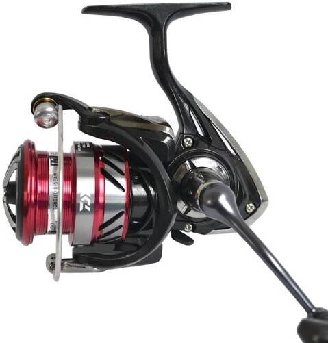 Naviják Daiwa Ninja LT