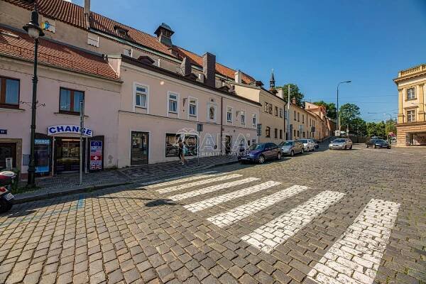 Pronájem domů, Hradčany | Mapio.cz