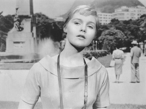 Holiday for Lovers - Z filmu - Carol Lynley