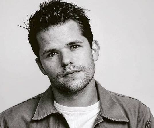Max Carver Biography – Facts, Childhood, Family Life of Actor, Producer