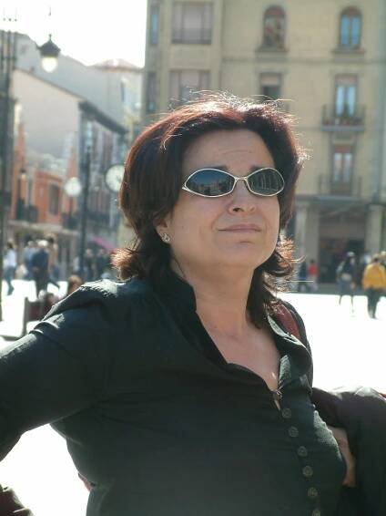 Blanca Rodriguez Bravo in the centre of Leon / AHB