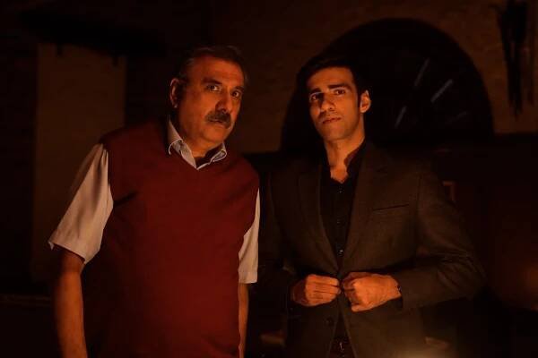 The Mehta Boys Review: Emotional and Humorous, But Lightweight