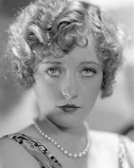 Marion Davies, 1925.