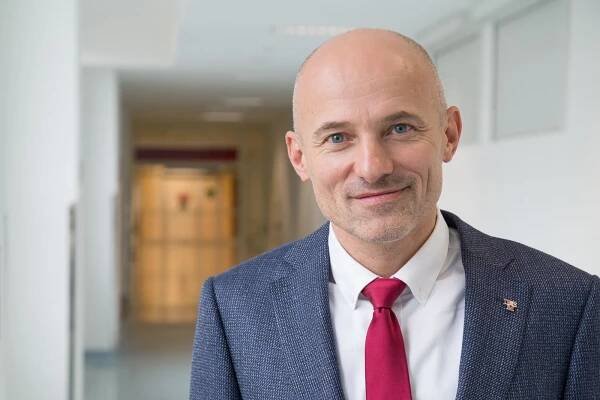 Zemřel bývalý šéf IKEM Michal Stiborek, bylo mu 57 let
