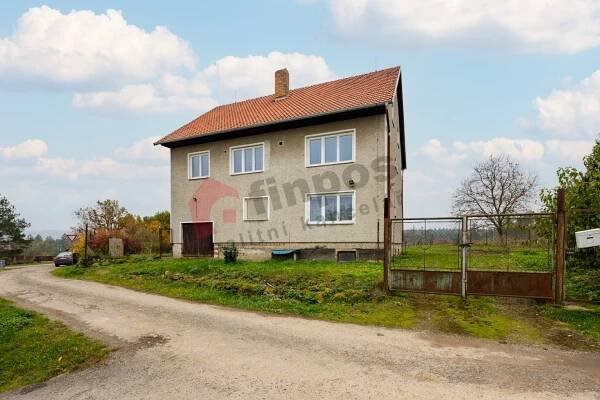 Prodej vícegeneračního rodinného domu v Hradišti u Vlašimi | RealityMIX