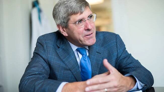 As Herman Cain Bows Out of Fed Contention, Focus Shifts to Stephen Moore