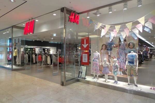 H & M foto 1