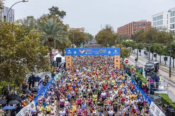 The Valencia Half Marathon 2025 sells out its race bibs the day it opens to the general public