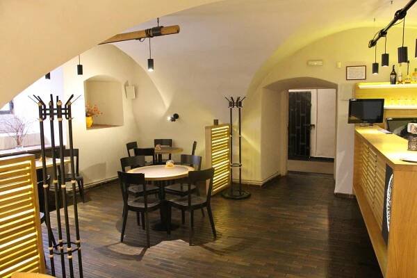 Kanceláře a restaurace - galerie | ABAT interiér