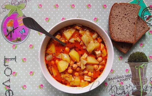 Hodnocení: Cizrnový guláš s tofu