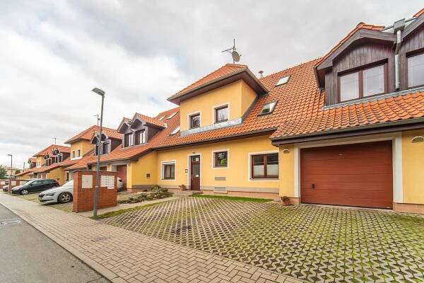 Do Polí, Jesenice, okres Praha-západ