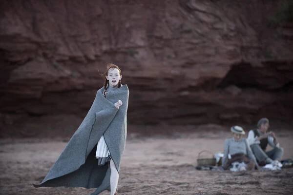 Anne s E na konci - Mládí je obdobím nadějí - Z filmu - Amybeth McNulty