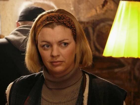 Dobrá čtvrť - Prázdné srdce (S02E02) (2008)