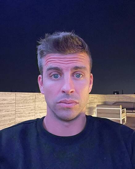 Hvězdný Piqué s milenkou Clarou na romantickém výletě: Usmiřovačka v Praze!