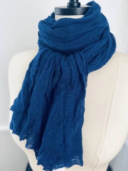 Botto Giuseppe 100 % Cashmere Scarf in Royal