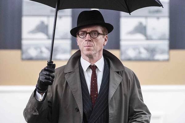 Damian Lewis filming a Cold War drama limited series 'A Spy Among Friends' in Pimlico 'A Spy Among Friends' TV show on set filming, London, UK - 31 Oct 2021