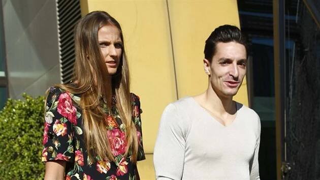 Karolína Plíšková a její přítel Michal Hrdlička jsou před Australian Open terčem zájmu fotografů.