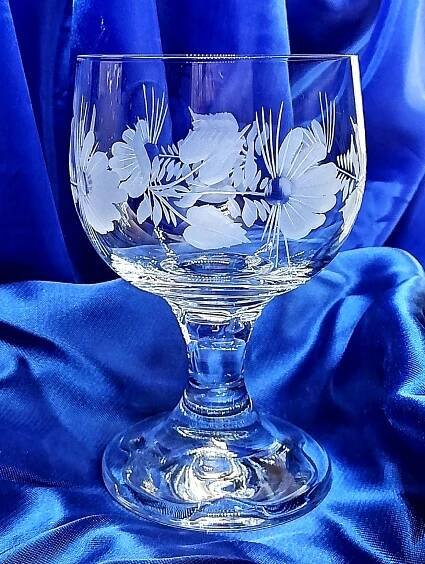 LsG Crystal Sklenice pohár na červené víno Říman luxusně zdobené ručně ryté dekor Šípek Ita-8888 420ml 6 Ks.