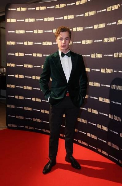 Oskar Hes: Když se nedostal na státní konzervatoř, strašně to obrečel