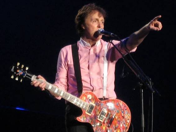 Súbor:Paul-mccartney-1350317931.jpg