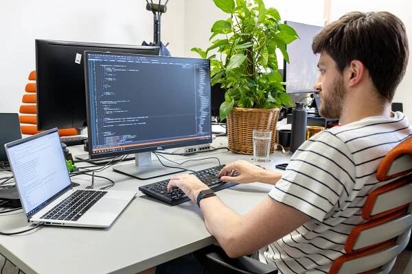 Vývoj mobilních i webových aplikací na zakázku, Praha, Vršovice, MEMOS Software, s.r.o.