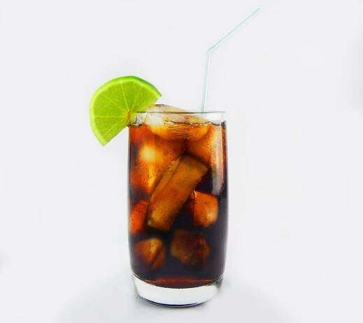 Cuba Libre recept michany napoj