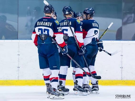 HC Slovan Bratislava s HC Topoľčany - hokejový zápas