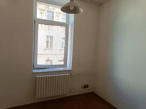 Pronájem bytu Garsoniéra 11 m², Šalounova, Ostrava, Moravskoslezský kraj