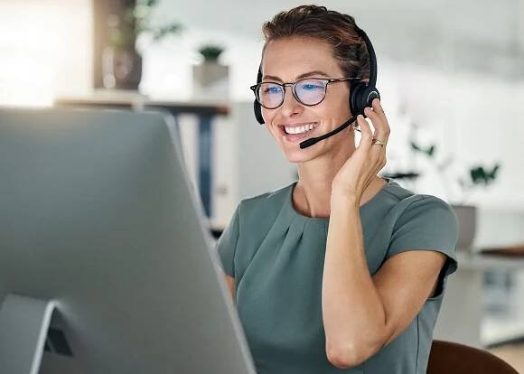 IT Service Desk and help desk outsourcing services - CAI