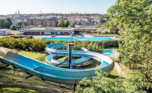 Střešovické koupaliště Petynka zahájilo sezonu