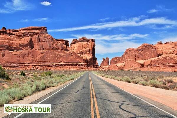 NP Arches: národní park kamenných oblouků v USA | CK HOŠKA TOUR