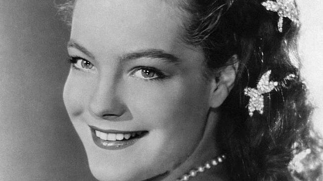 Krásná Romy Schneider neměla vždy šťastný život. Přišla o syna a vztah s Delonem jí zničil život