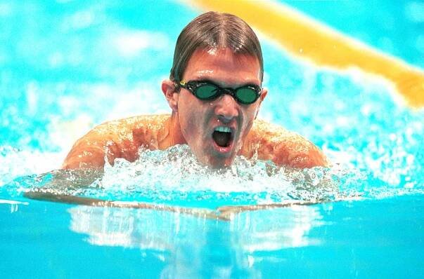 Alex Harris (swimmer)