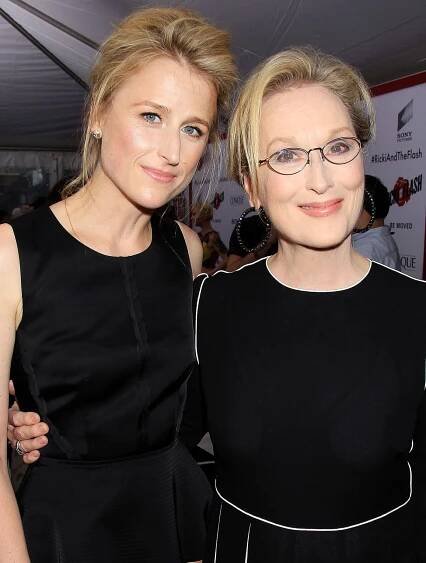 Famous Mothers and Daughters: See Family Photos