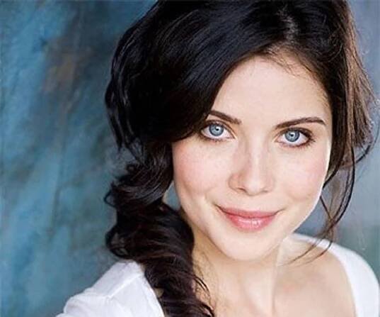 Grace Phipps Biography – Facts, Childhood, Family Life of Actress & Singer